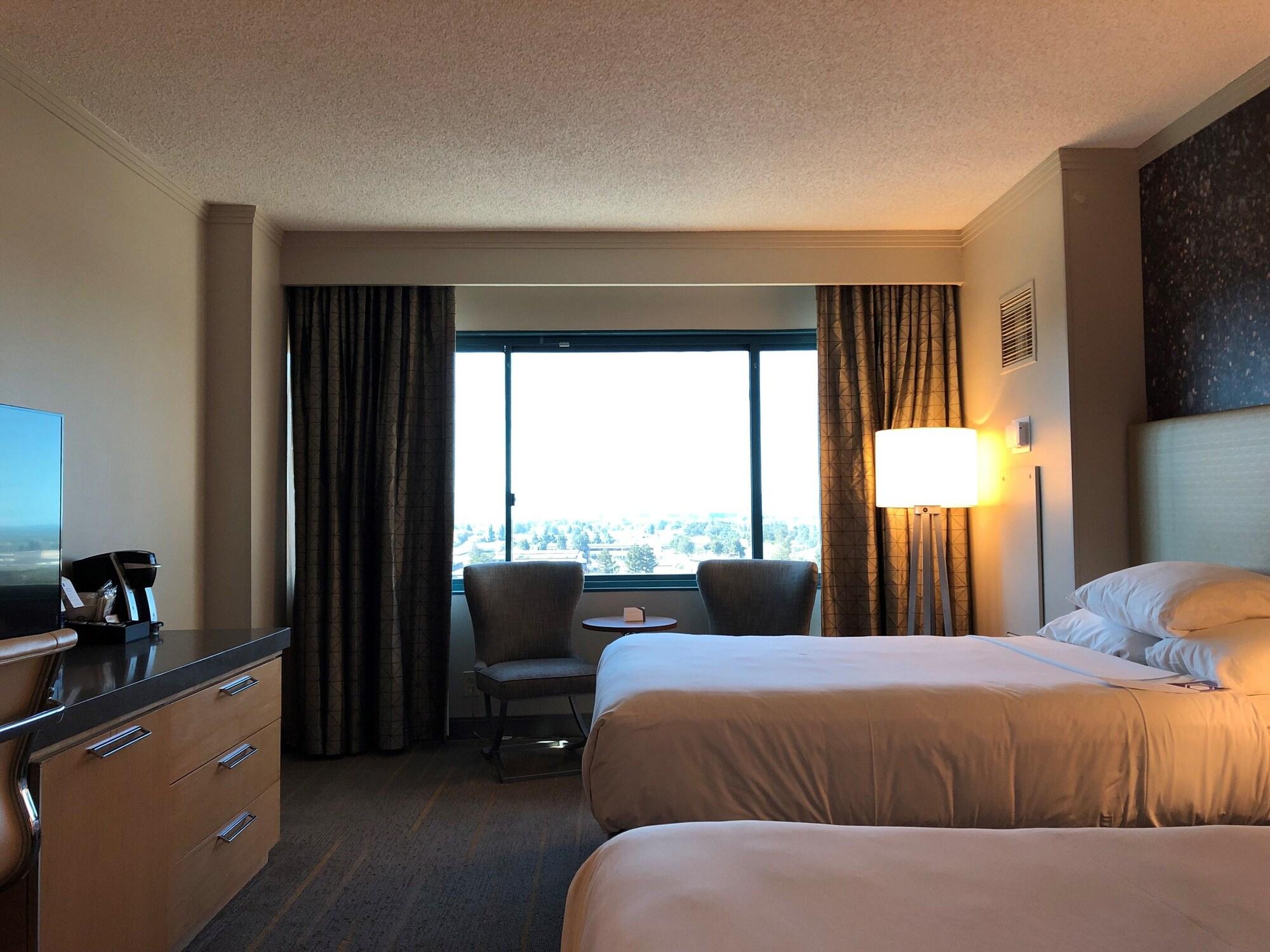 Hyatt Regency Hotel 4*