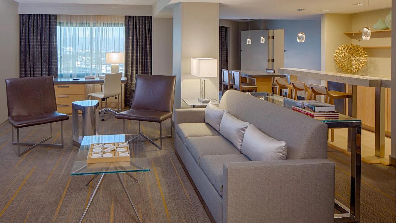 Hyatt Regency Hotel 4*