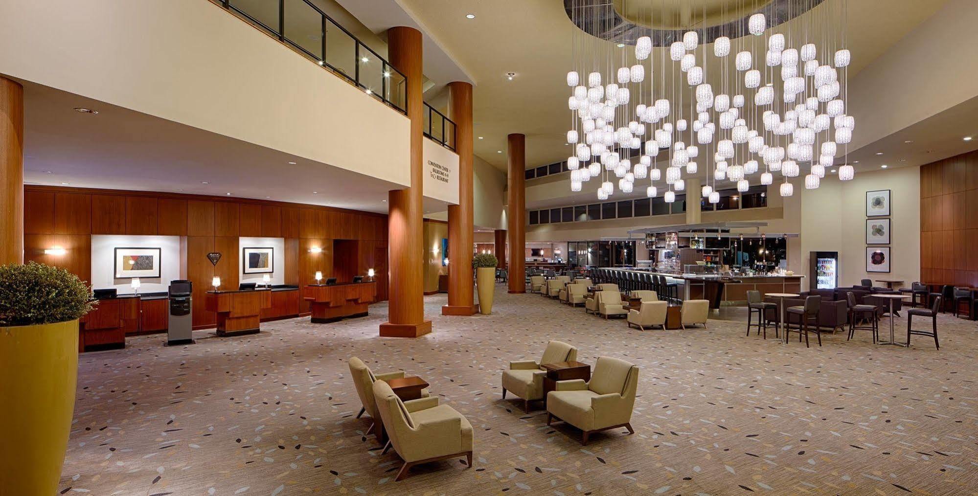 Hyatt Regency 4*